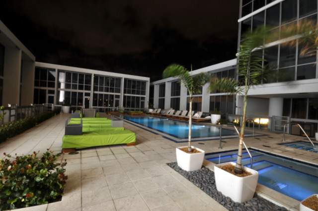 casa moderna hotel & spa piscine terrasse de nuit