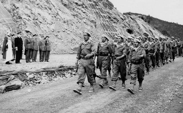 Résumé 8 Mai 1945 Algerie commandos de chasse page 2 Résumé 8 Mai 1945 Algerie commandos de chasse page 2